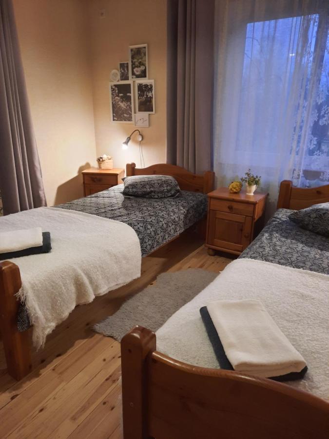 Brivdienu Maja Melderi Ape Екстериор снимка